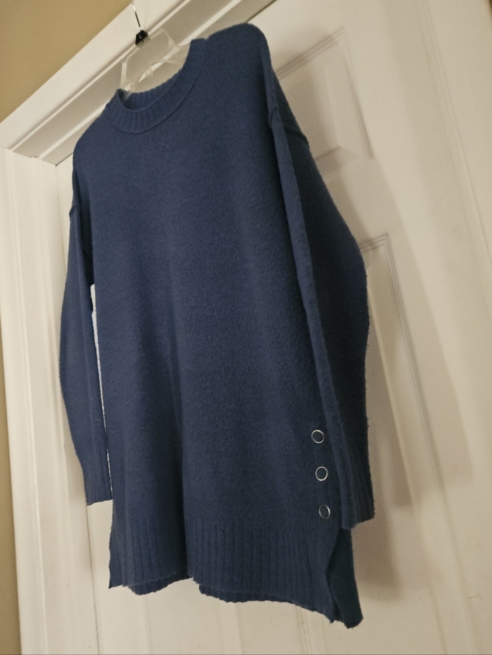 Caslon Navy Blue Crewneck Side-Button Sweater Tunic Top Oversized Blouse
